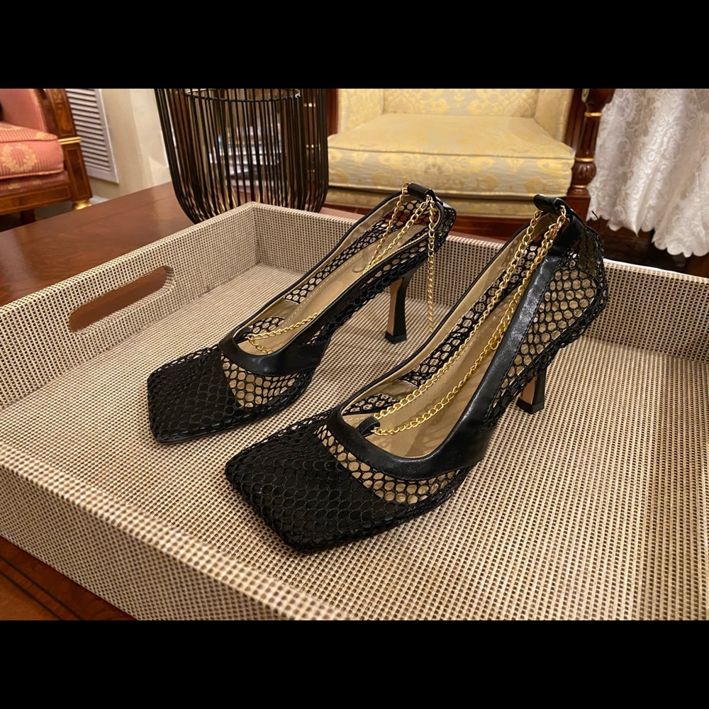 Mesh Chain Ankle Black Kitten Heels